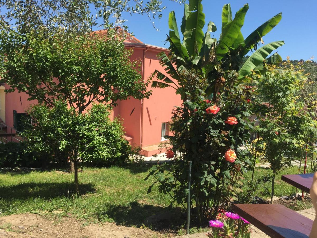 Alla Casa Rosa, Peaceful Apartment Surrounded By Greenery With Free Parking, Wifi & Air Conditioning راباللو المظهر الخارجي الصورة